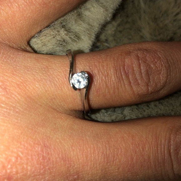 VTG Chateau D’Argent 925 Sterling Silver Solitaire Cz Stone Size 6.5 - Picture 7 of 9